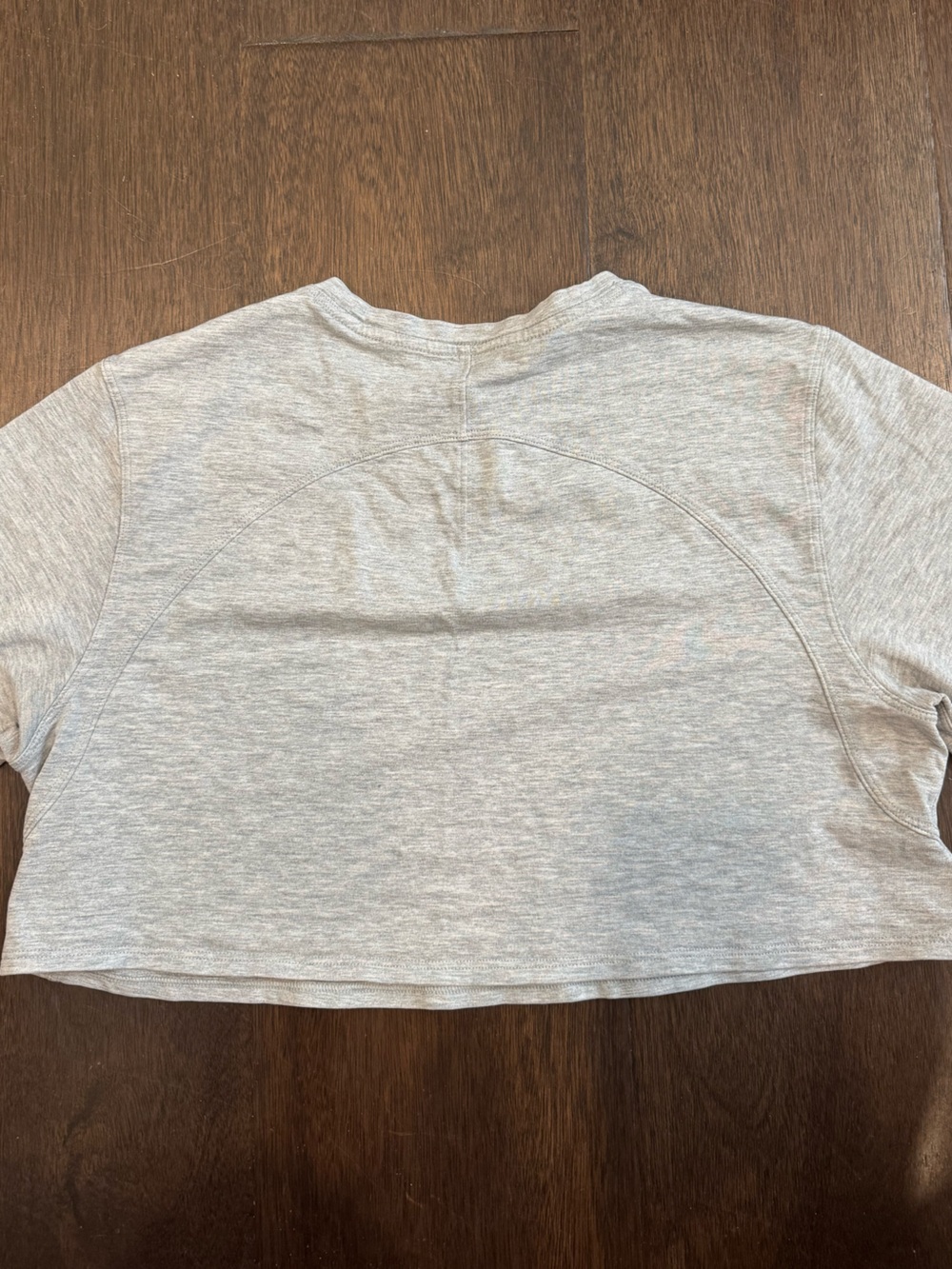 Lululemon Cropped tee - Picture 2 of 2